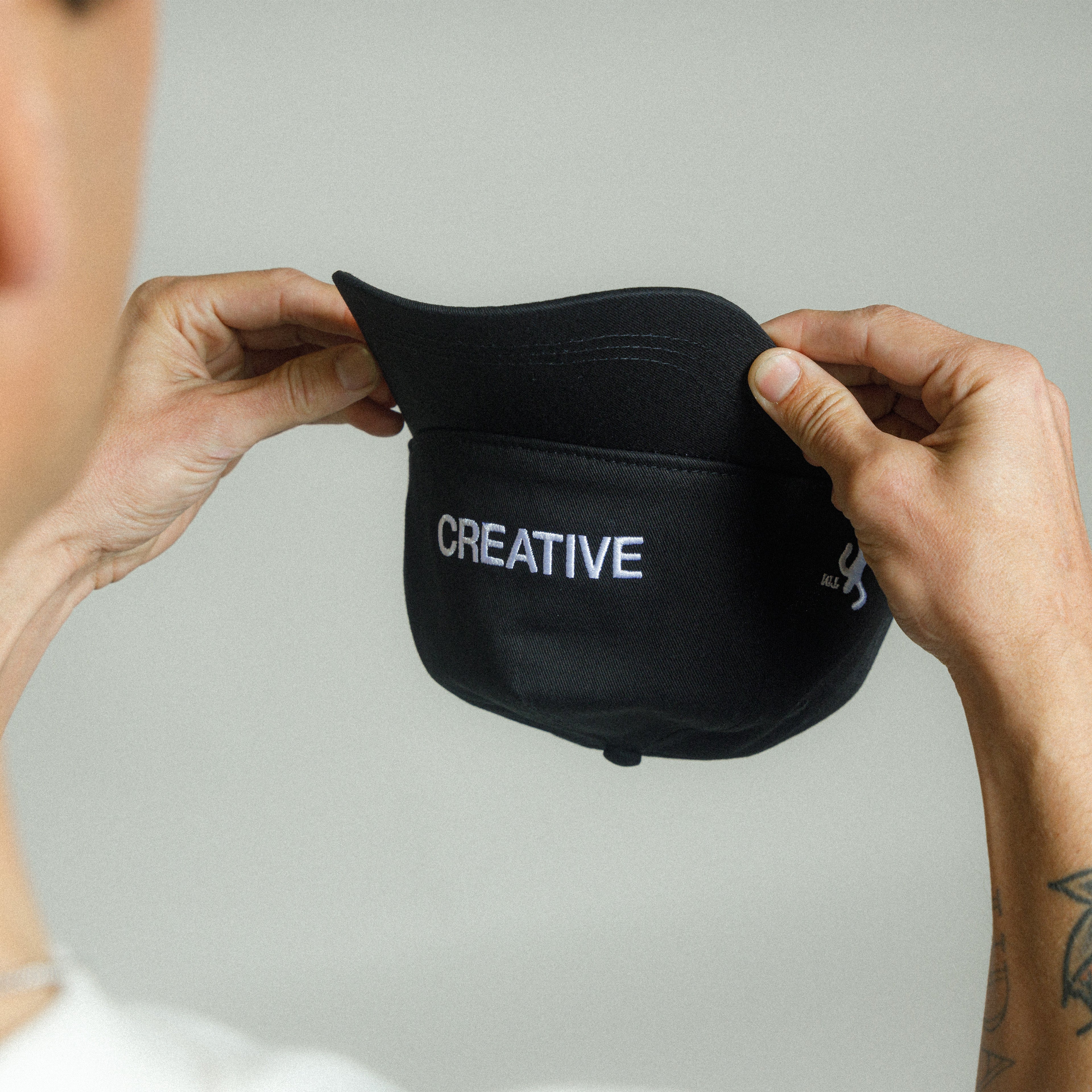 The Upside Down Hat - Black